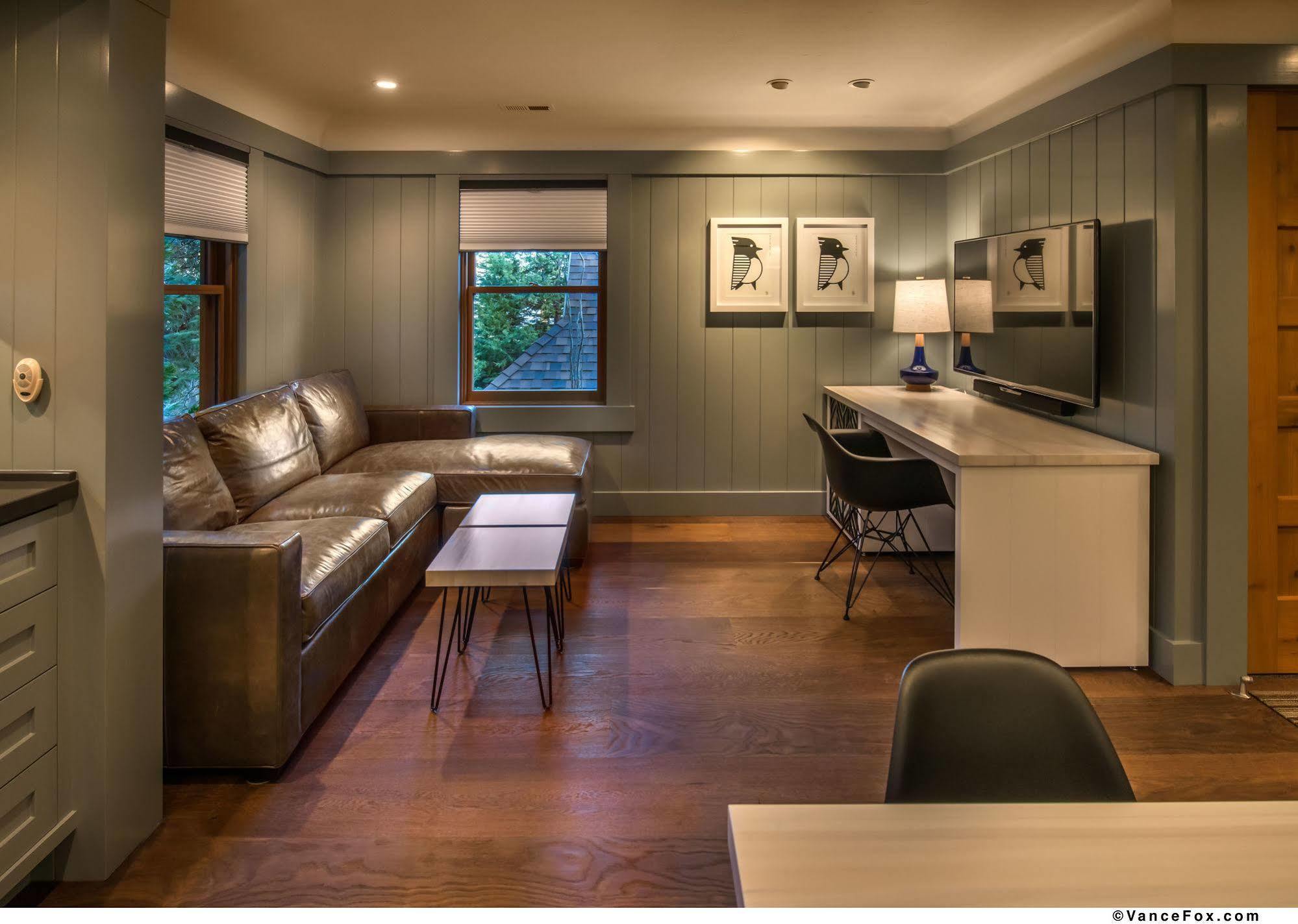 Cedar Crest Cottages Homewood Exteriör bild