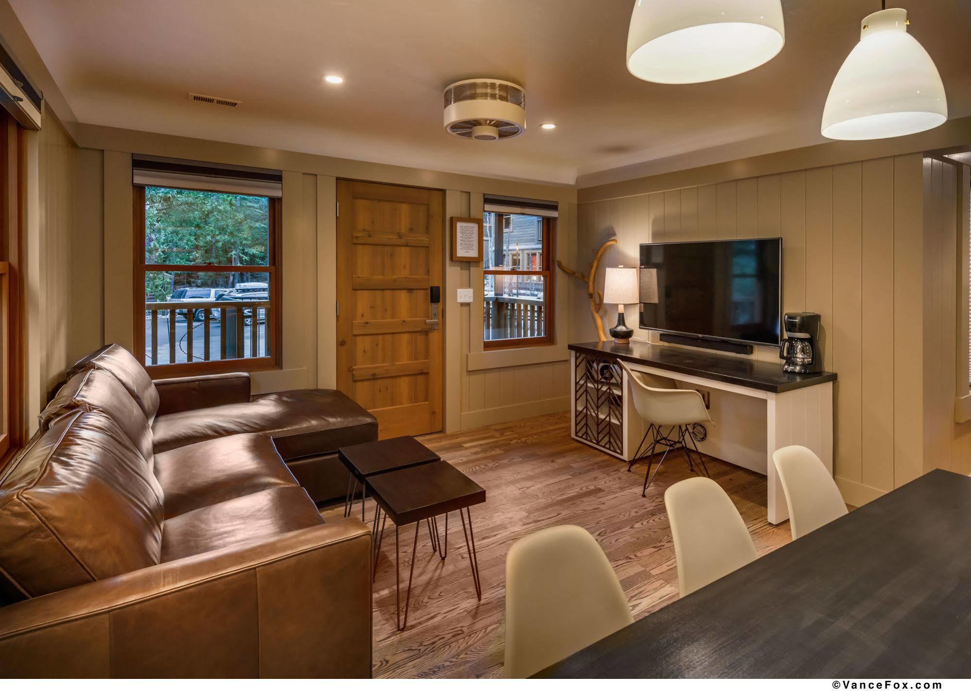 Cedar Crest Cottages Homewood Exteriör bild